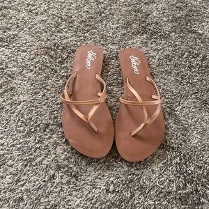 VOLCOM Womens ALL DAY LONG SANDALS size 7